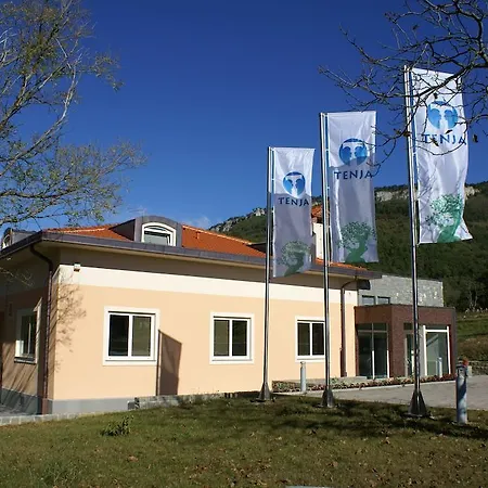 Tenja Črni Kal